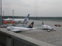 Warten auf den Airbus 380 Koeln Bonn P389